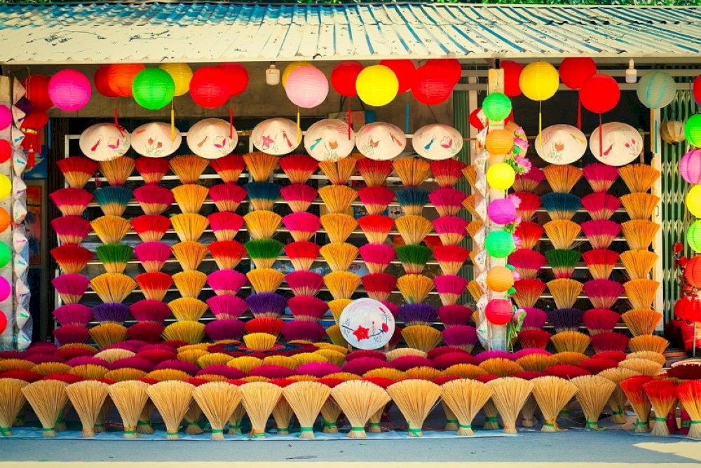The vibrant scene at Xuan Thuy Village